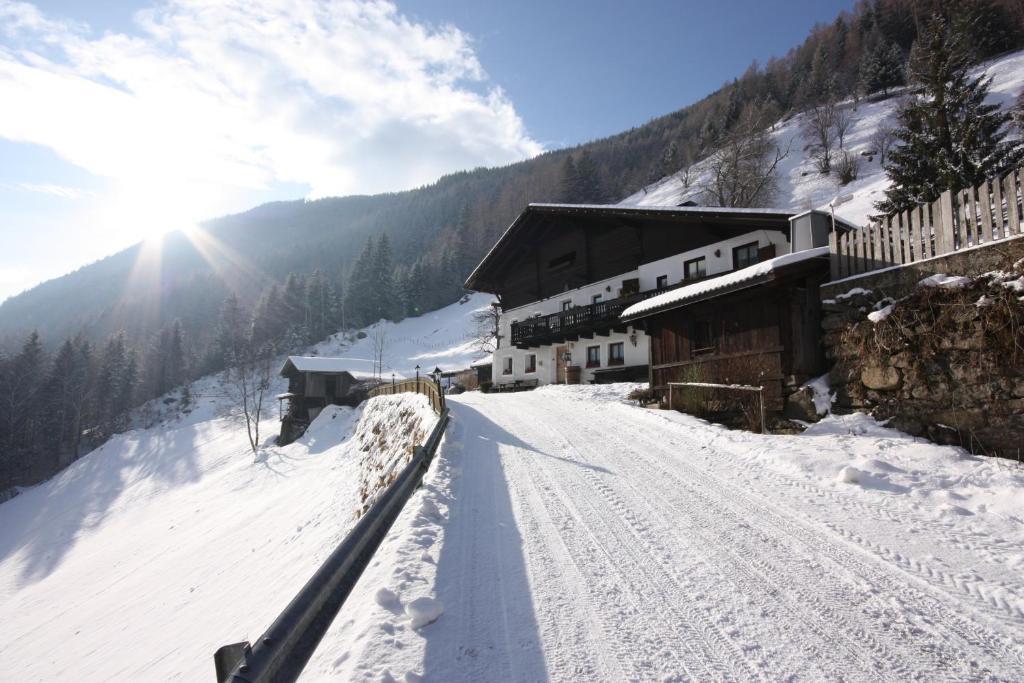 Bed and Breakfast Lechnerhof Lutago Exterior foto